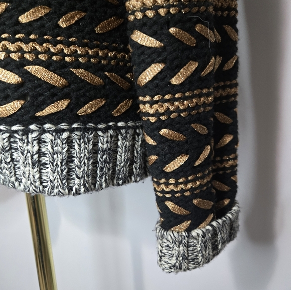 RAG & BONE black and gold lambswool sweater.  Size medium - Picture 5 of 9